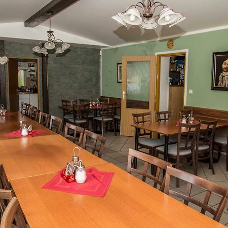 Hotel U Lip Trojanovice Frenštát pod Radhoštěm Extérieur photo