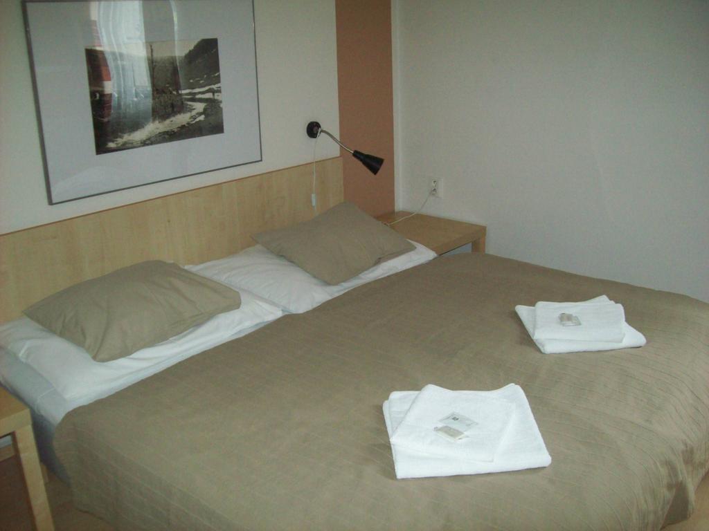 Hotel U Lip Trojanovice Frenštát pod Radhoštěm Chambre photo
